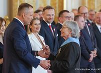 009_Prezydent Karol Nawrocki_Piewsza Dama Marta Nawrocka_Uroczystość wręczenia odznacze państwowych_03-05-2026_PK2_7622.jpg.JPG