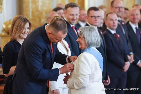 011_Prezydent Karol Nawrocki_Piewsza Dama Marta Nawrocka_Uroczystość wręczenia odznacze państwowych_03-05-2026_PK2_7756.jpg.JPG