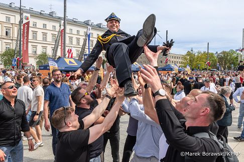 017_Karol Nawrocki_Obchody Dnia Strażaka_04-05-2026_MB1_5238.jpg.JPG