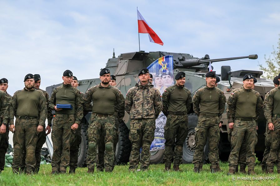 001_Prezydent_Karol_Nawrocki_spotkanie_zolnierze_Polscy_Litwa_20260506_MWB27329.jpg