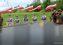 040_Prezydent_Karol_Nawrocki_Msza_sw_polowa_w_intencji_zamordowanych_zolnierzy_NSZ_20260507_MWB20981.jpg