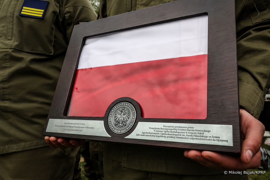 018_Prezydent_Karol_Nawrocki_Msza_sw_polowa_w_intencji_zamordowanych_zolnierzy_NSZ_20260507_MWB16609.jpg