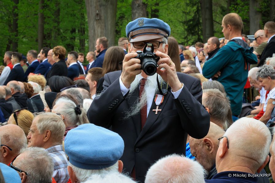 010_Prezydent_Karol_Nawrocki_Msza_sw_polowa_w_intencji_zamordowanych_zolnierzy_NSZ_20260507_MWB28150.jpg