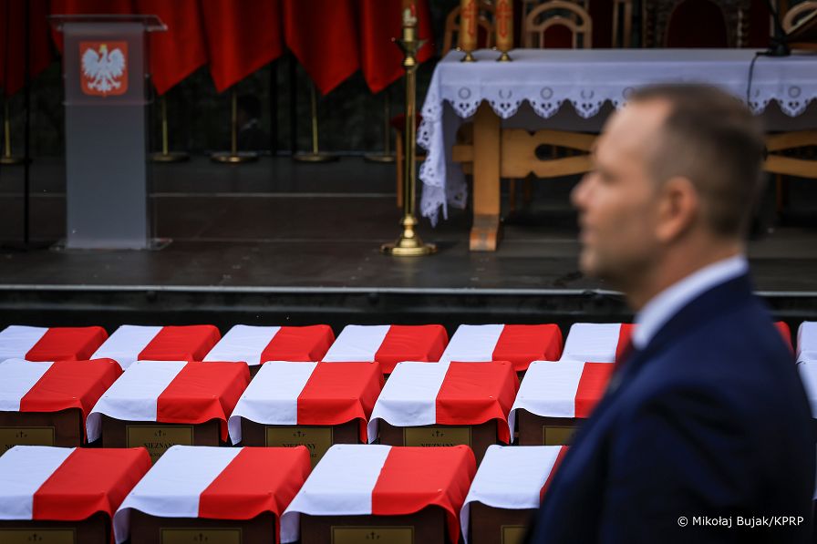 026_Prezydent_Karol_Nawrocki_Msza_sw_polowa_w_intencji_zamordowanych_zolnierzy_NSZ_20260507_MWB29710.jpg