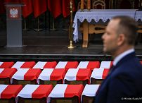 026_Prezydent_Karol_Nawrocki_Msza_sw_polowa_w_intencji_zamordowanych_zolnierzy_NSZ_20260507_MWB29710.jpg