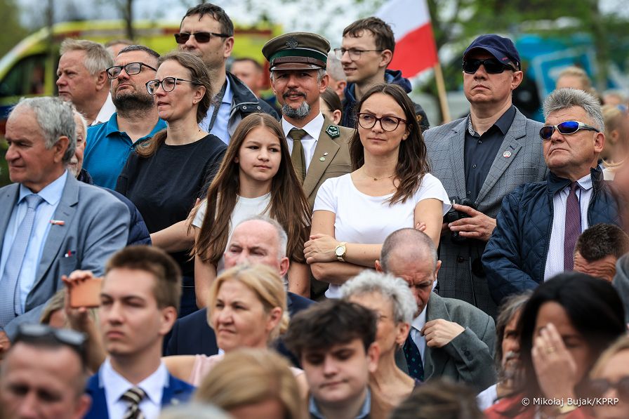 005_a_Prezydent_Karol_Nawrocki_Msza_sw_polowa_w_intencji_zamordowanych_zolnierzy_NSZ_20260507_MWB28030.jpg