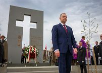 043_Prezydent_Karol_Nawrocki_Msza_sw_polowa_w_intencji_zamordowanych_zolnierzy_NSZ_20260507_MWB17535.jpg