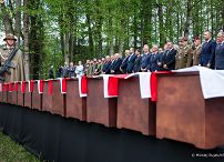 003_Prezydent_Karol_Nawrocki_Msza_sw_polowa_w_intencji_zamordowanych_zolnierzy_NSZ_20260507_MWB16479.jpg