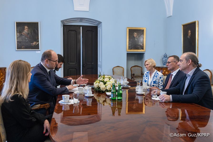 004_Minister Przydacz_Spotkanie z kubańską opozycją_08-05-2026_1S7A0550.jpg.JPG