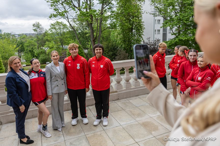 12_014_Pierwsza Dama Marta Nawrocka_ Spotkanie z  grupą Soltare Olsztyn_08-05-2026_7C6A1697.jpg.JPG.JPG