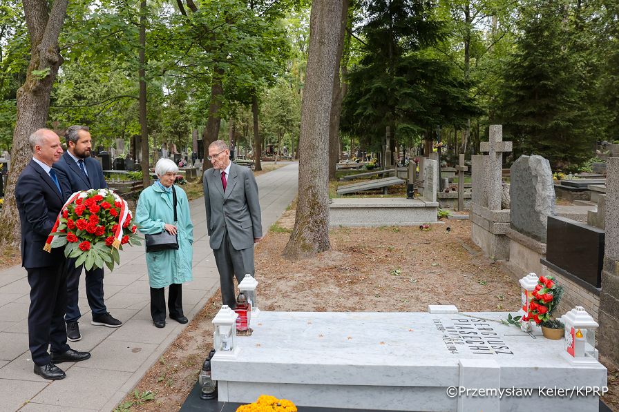 006_Minister wojciech Kolarski_spotkanie z Panem Władysławem Tomaszewiczem_01-06-2026_PK1_8236.jpg.JPG