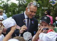 39_Karol_Nawrocki_Dzien_Dziecka_20260601_MWB11120.jpg