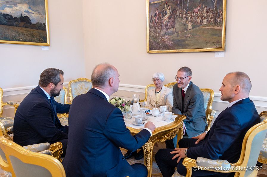 004_Minister wojciech Kolarski_spotkanie z Panem Władysławem Tomaszewiczem_01-06-2026_PK1_8197.jpg.JPG
