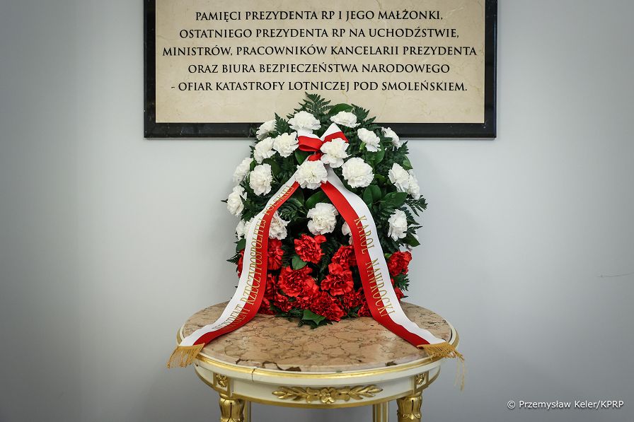 001_Wieniec_miesiecznica_katastrofy_Smolenskiej_20260610_PK1_0952.jpg