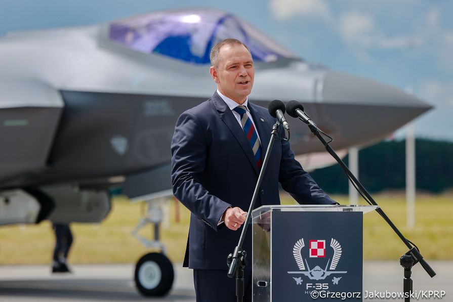 018_Prezydent Karol Nawrocki_Ceremonia oficjalnego przyj.ęcia samolotów F-35 do Sił Zbrojnych RP_12-06-2026_1S7A6218.jpg.JPG