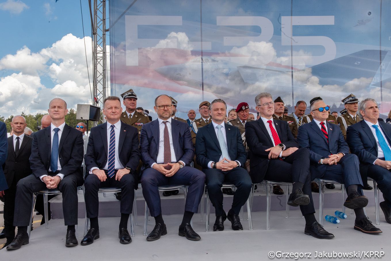 019_Prezydent Karol Nawrocki_Ceremonia oficjalnego przyj.ęcia samolotów F-35 do Sił Zbrojnych RP_12-06-2026_GJB_7107.jpg.JPG