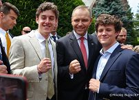 012_Prezydent Karol Nawrocki_Spotkanie Prezydenta RP z parafianami po Mszy Św. w Kościele pw. Matki Boskiej Królowej Polski i św. Maksymiliana Kolbe_14-06-2026_MWB14431.jpg.JPG
