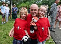 016_Prezydent Karol Nawrocki_Spotkanie Prezydenta RP z parafianami po Mszy Św. w Kościele pw. Matki Boskiej Królowej Polski i św. Maksymiliana Kolbe_14-06-2026_MWB14742.jpg.JPG