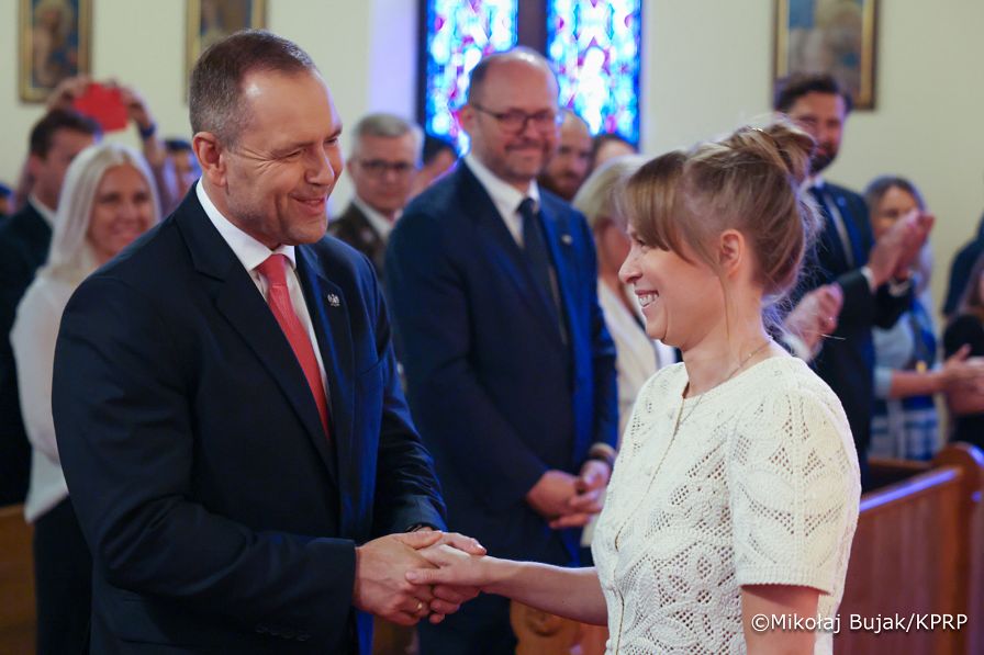 007_Prezydent Karol Nawrocki_Udział Prezydenta RP we Mszy Św. w Kościele pw. Matki Boskiej Królowej Polski i św. Maksymiliana Kolbe_14-06-2026_MWB13878.jpg.JPG