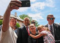 019_Prezydent Karol Nawrocki_Spotkanie Prezydenta RP z parafianami po Mszy Św. w Kościele pw. Matki Boskiej Królowej Polski i św. Maksymiliana Kolbe_14-06-2026_MWB14713.jpg.JPG