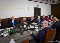 002_Minister_Karol_Rabenda_Doradca_Alvin_Gajadhur_spotkanie_bezpieczenstwo_ruchu_drogowego_20260611_GJB_6401.jpg