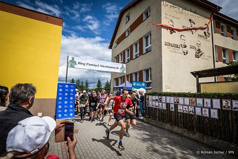 005_Doradca_Marek_Szymaniak_Lipinki_przekazanie_Flagi_20260613_20260613_050.jpg