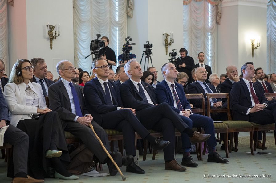 09_Zbigniew_Bogucki_konferencja_Nastepne_100_lat_20260616__MA_0204.jpg