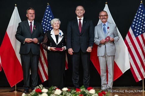 016_Prezydent Karol Nawrocki_Clearwater_Spotkanie z Polonią w centrum Jana Pawła II_16-06-2026_MWB25163.jpg.JPG
