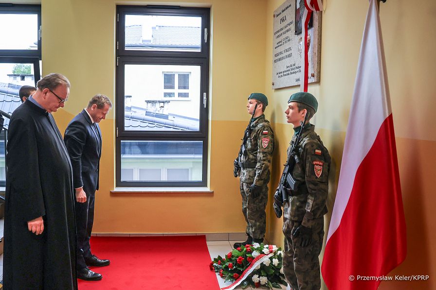 005_Minister_Mateusz_Kotecki_tablica_odsloniecie_Serce_dla_Inki_20260616_PK1_9292.jpg