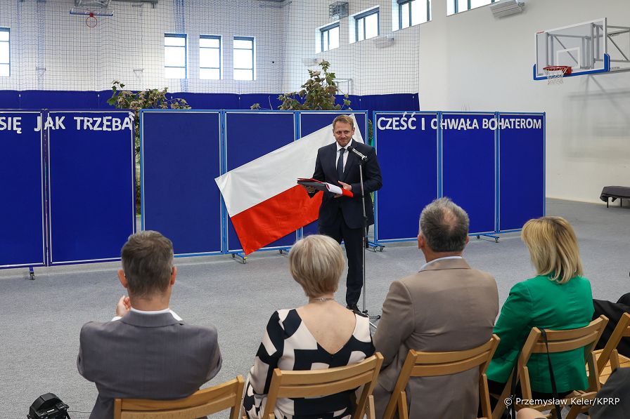 009_Minister_Mateusz_Kotecki_tablica_odsloniecie_Serce_dla_Inki_20260616_PK1_9397.jpg
