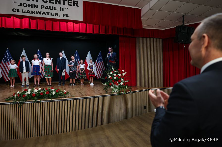 021_Prezydent Karol Nawrocki_Clearwater_Spotkanie z Polonią w centrum Jana Pawła II_17-06-2026_MWB16836.jpg.JPG
