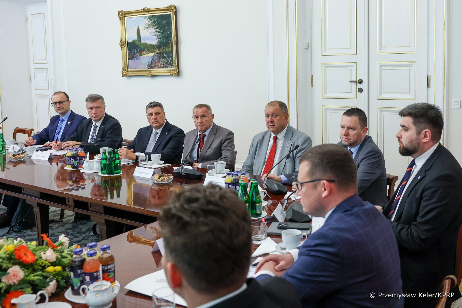 003_Minister_Pawel_Szefernaker_i_Adam_Andruszkiewicz_spotkanie_Korporacje_Samorzadowe_Belweder_20260616_PK1_9748.jpg [955.40 KB]
