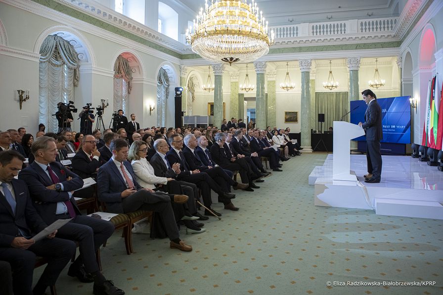 05_Zbigniew_Bogucki_konferencja_Nastepne_100_lat_20260616__MA_0135.jpg