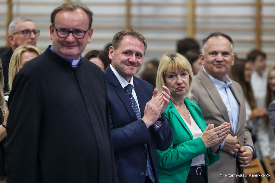 017_Minister_Mateusz_Kotecki_tablica_odsloniecie_Serce_dla_Inki_20260616_PK2_8602.jpg