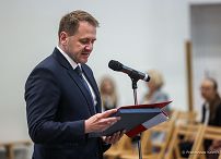 008_Minister_Mateusz_Kotecki_tablica_odsloniecie_Serce_dla_Inki_20260616_PK2_8476.jpg