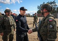 018_c_Prezydent_Karol_Nawrocki_cwiczenie_taktyczne_Dzielny_Dzik_20260617_PK1_0286.jpg