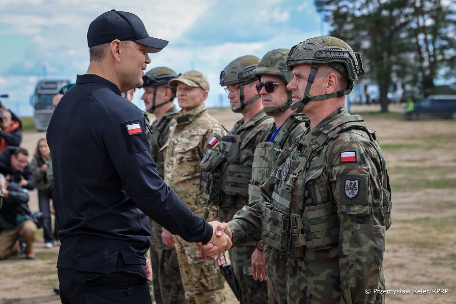 003_Prezydent_Karol_Nawrocki_cwiczenie_taktyczne_Dzielny_Dzik_20260617_PK1_9888.jpg