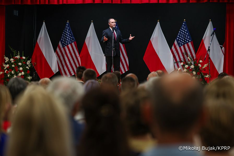 018_B_Prezydent Karol Nawrocki_Clearwater_Spotkanie z Polonią w centrum Jana Pawła II_16-06-2026_MWB25334.jpg.JPG