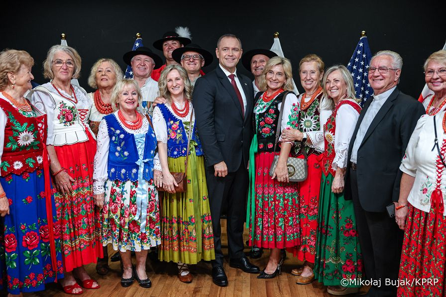 030_A_Prezydent Karol Nawrocki_Clearwater_Spotkanie z Polonią w centrum Jana Pawła II_17-06-2026_MWB17308.jpg.JPG