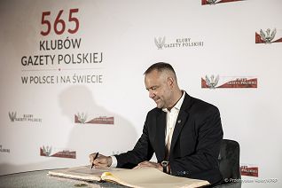 10_Karol_Nawrocki_Zjazd_Klubow_Gazety_Polskiej_Sulejow_20260621_PK1_5012.jpg