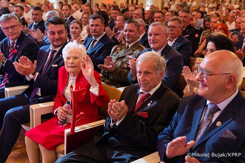 021_Prezydent Karol Nawrocki_70 rocznica Poznańskiego Czerwca_28-06-2026_MWB17572.jpg.JPG