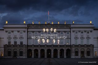 001_Iluminacja_Beatyfikacja_Salezjanie_Krakow_20260606_MB1_4841.jpg
