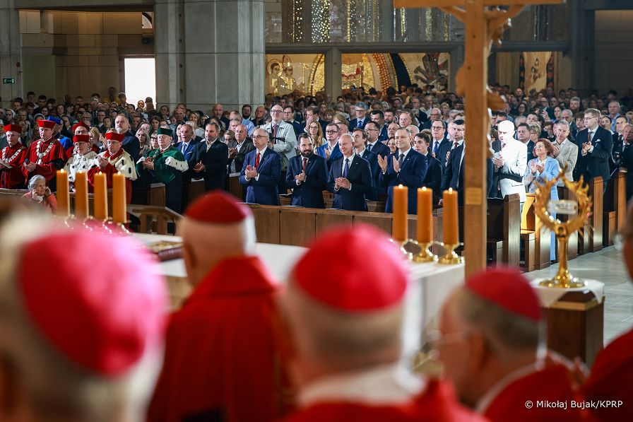021_Prezydent_Karol_Nawrocki_uroczystosci_Beatyfikacja_Salezjanie_Krakow_20260606_MWB20726.jpg