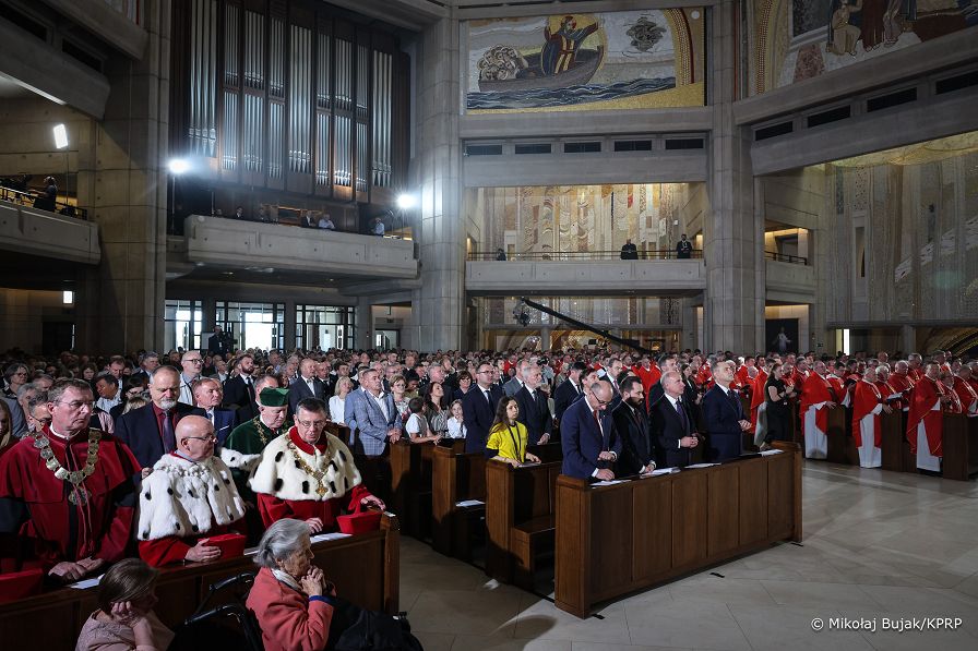 032_Prezydent_Karol_Nawrocki_uroczystosci_Beatyfikacja_Salezjanie_Krakow_20260606_MWB19603.jpg