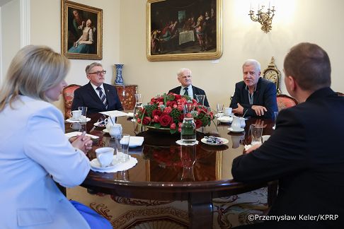 004_Spotkanie Minister Agnieszki Jędrzak i Ministra Adama Andruszkiewicza z przedstawicielami Solidarności Walczącej_01-07-2026_PK1_7910.jpg.JPG