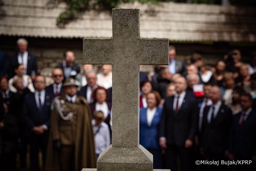 007_Prezydent Karol Nawrocki_Radruż_Narodowy Dzień Pamięci o Polakach - Ofiarach Ludobójstwa dokonanego przez OUN i UPA_11-07-2026_MWB28398.jpg.JPG