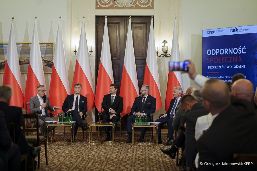 28_BBN_konferencja_Odpornosc_spoleczna_bezpieczenstwo_lokalne_20260721_GJB_8860.jpg