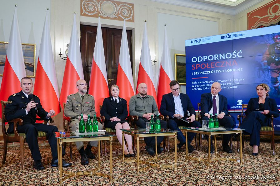037_BBN_Konferencja_Odporność_społeczna_bezpieczeństwo_lokalne_21-07-2026_GJB_9390.jpg.JPG