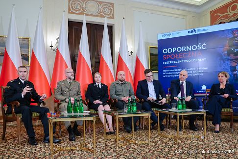 037_BBN_Konferencja_Odporność_społeczna_bezpieczeństwo_lokalne_21-07-2026_GJB_9390.jpg.JPG