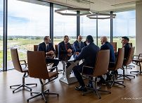 006_Prezydent_Karol_Nawrocki_wizyta_Olimp_Nutrifarm_Debica_20260723_MWB14923.jpg